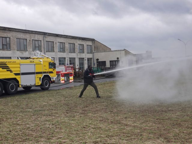 Camion à incendie à télécommande MCNICK & Senegal